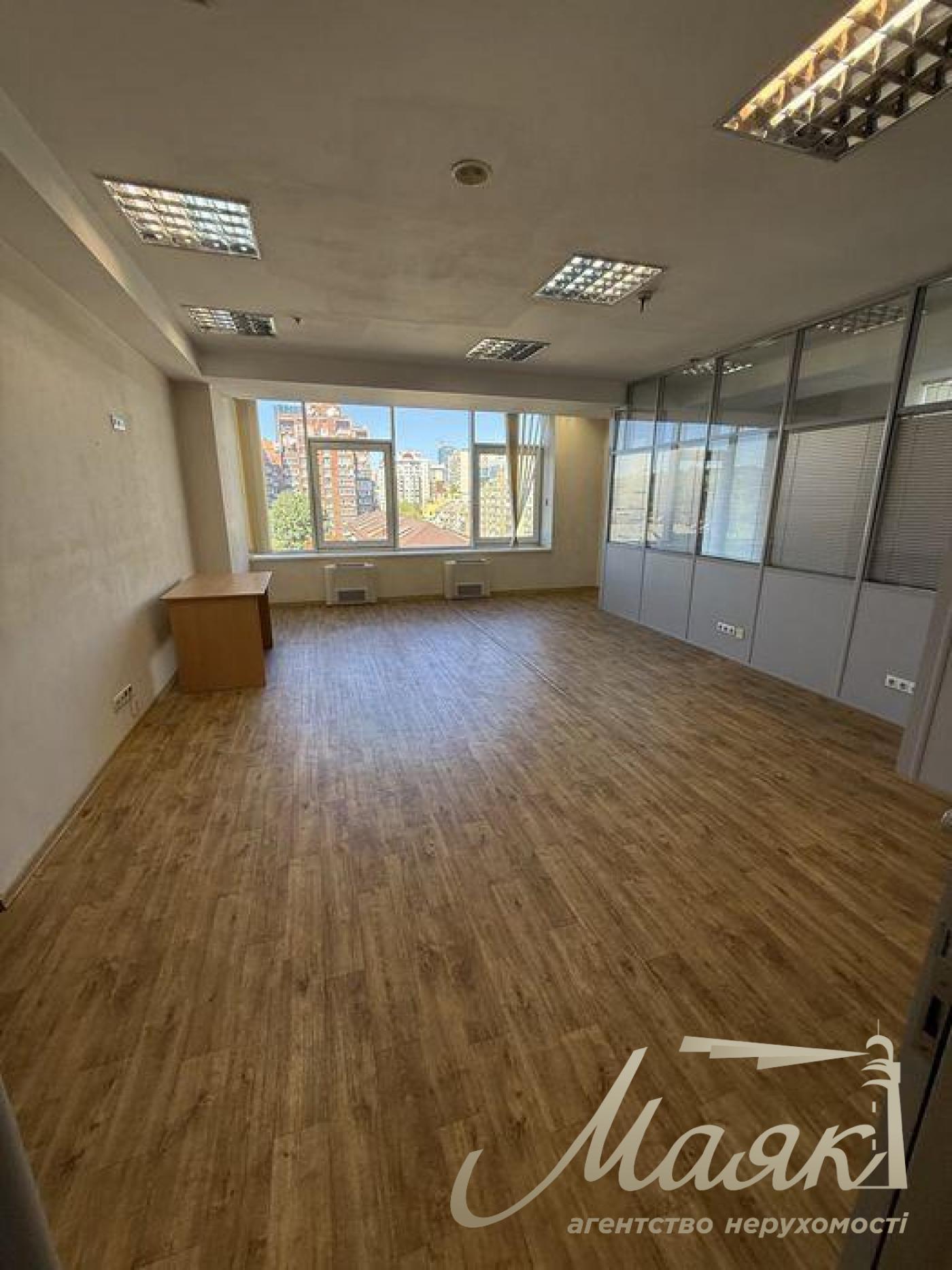 Оренда офісу 165 м.кв на вул. Антоновича, Печерськ, Центр