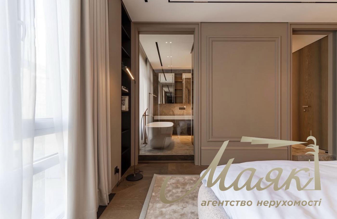 Продаж дворівневого пентхауса площею 204 м² Київ, Печерський район, ЖК "Бульвар Фонтанів", вул. Саперне поле, 5