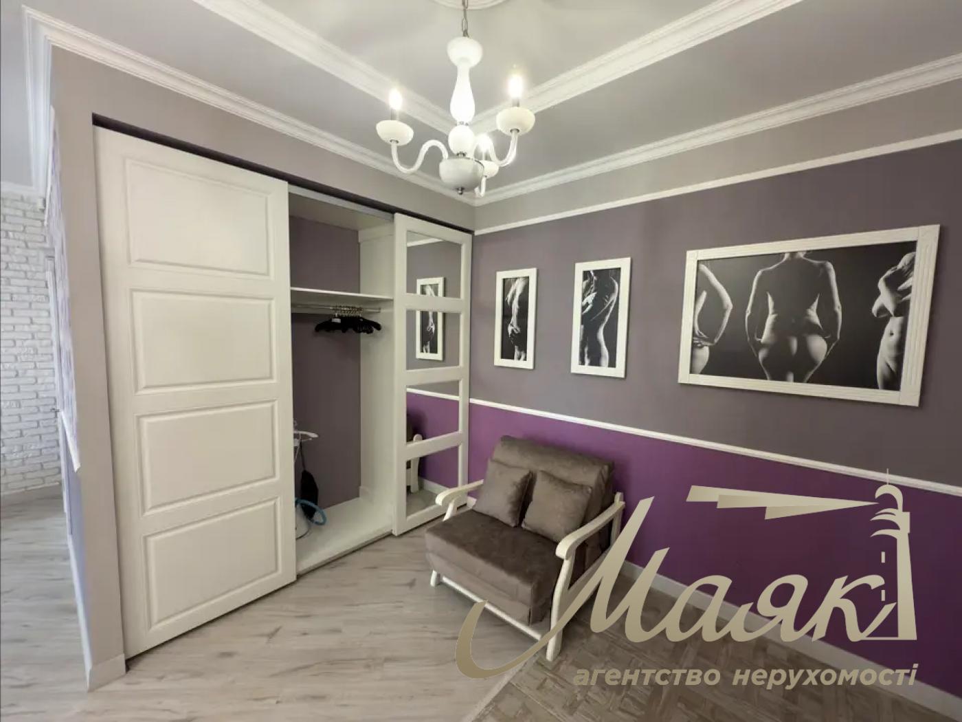 Оренда 1к квартири - студії 47м², вул. Філатова Академіка, Печерськ