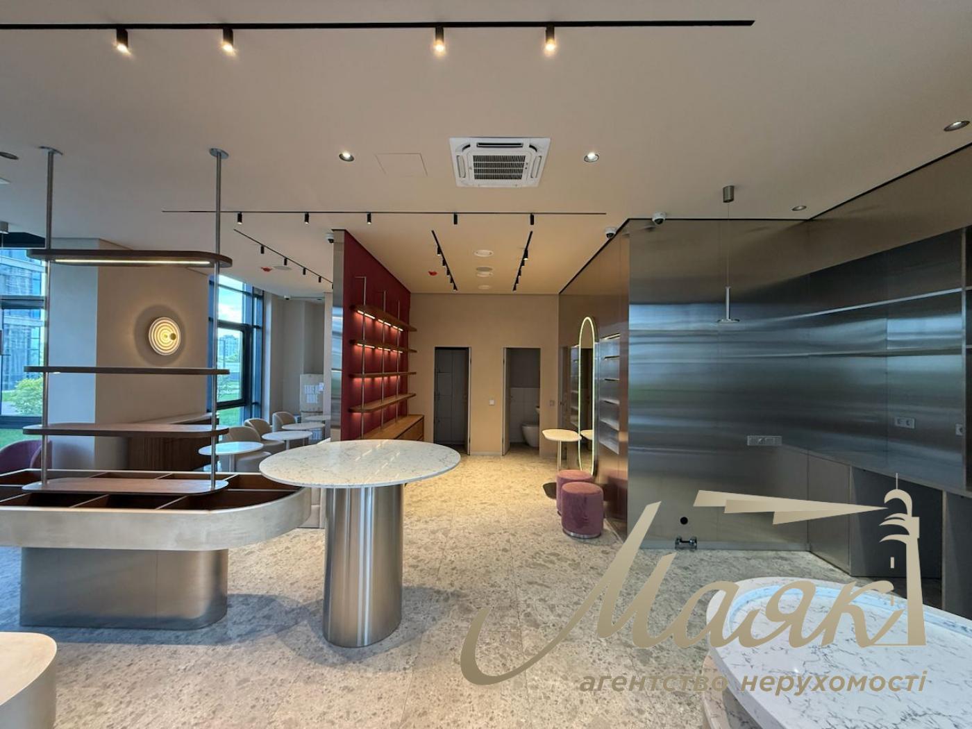 Оренда фасадного комерційного приміщення ЖК Новопечерські Липки