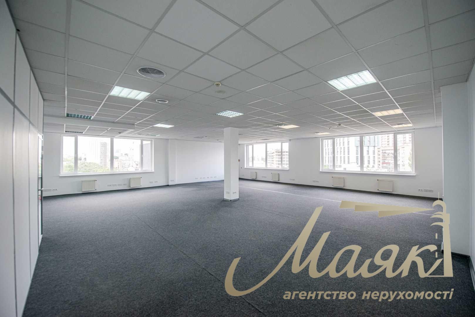 Оренда офісу 377 м2 в БЦ Business City Січових Стрільців / Глибочицька