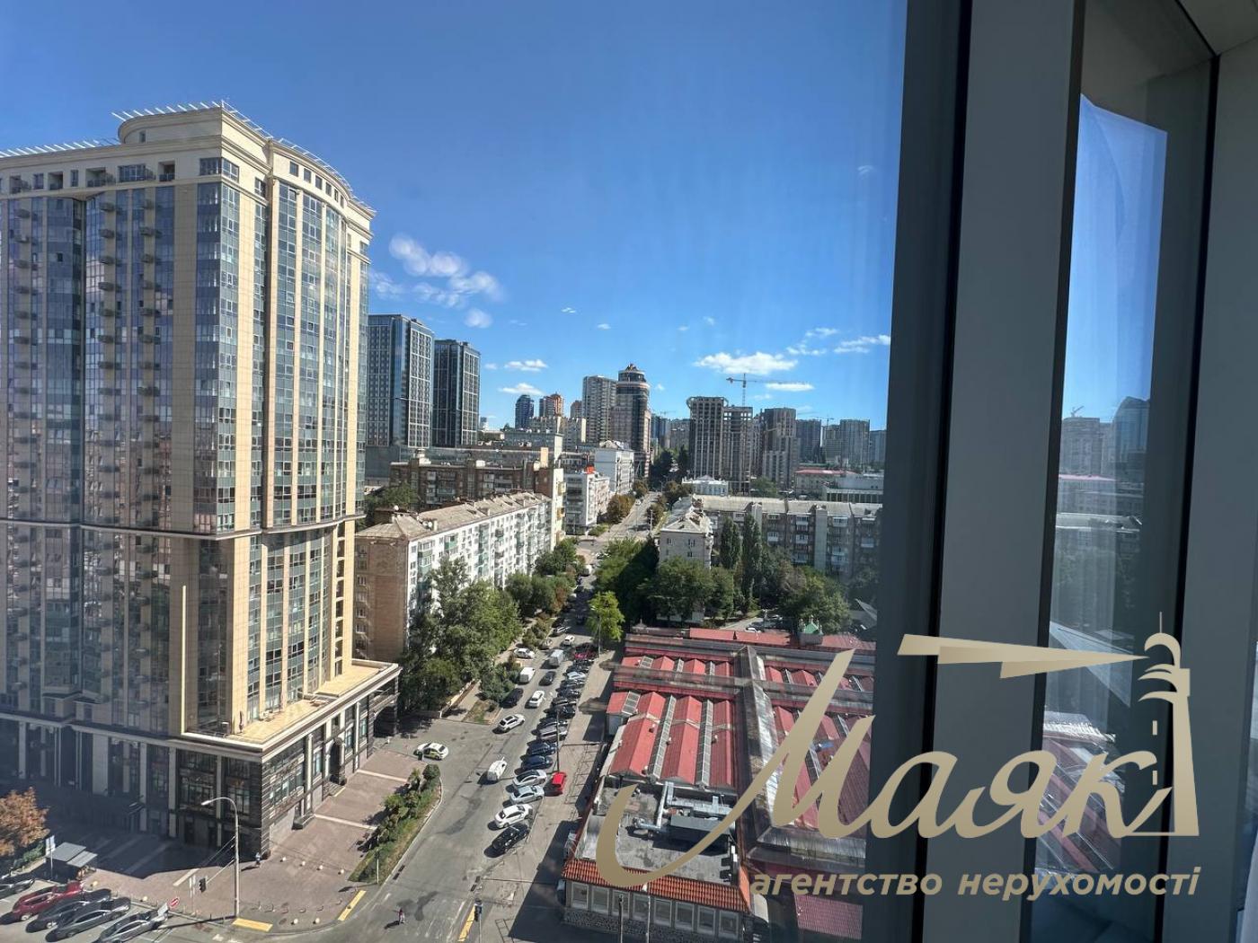 Оренда 4-кімнатної квартири у ЖК Atlantic Residences, вул. Антоновича, 118, Центр.