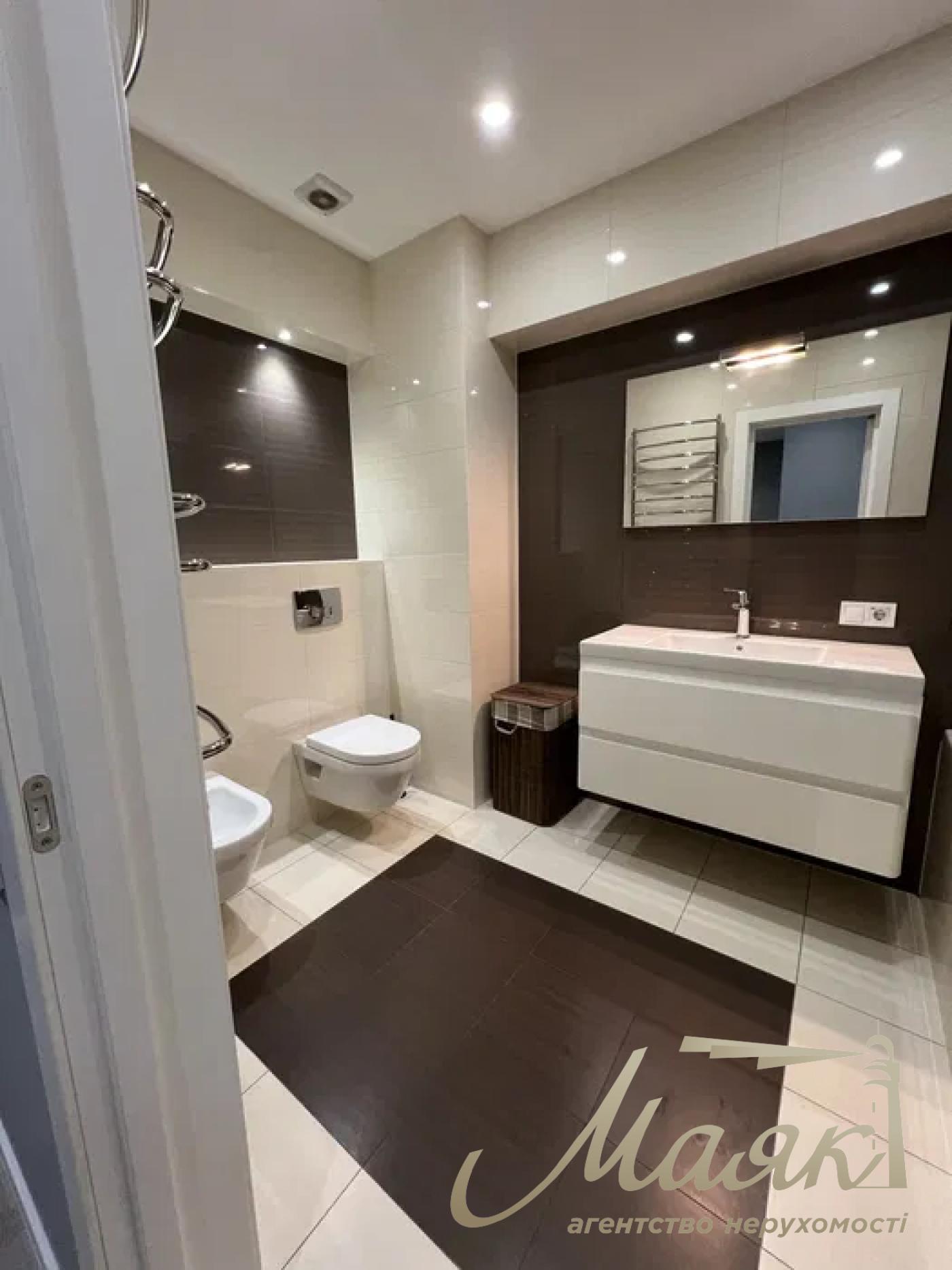 Rent 2-bedroom apartment 112m2 LCD Zlatoustovsky, Dmitrievskaya str.