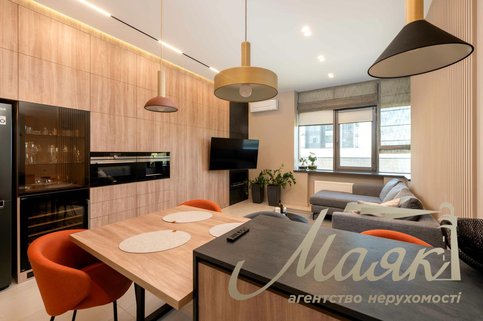 Продаж 4-х кімнатної квартири в ЖК River Stone вул. Трускавецька 10-Г