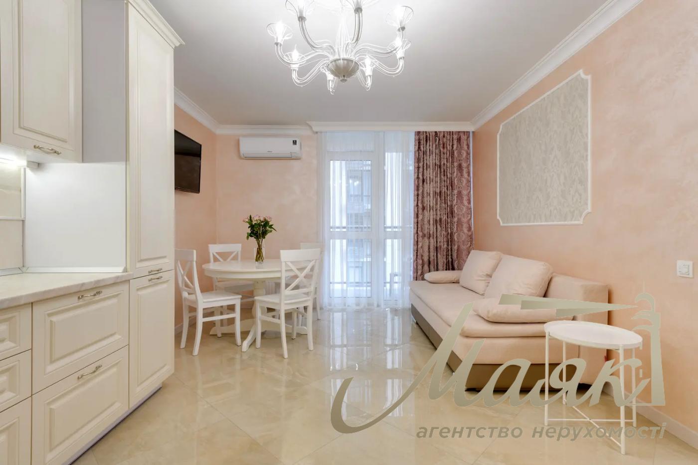 Оренда 2-кімнатної квартири площею 55 м² у ЖК «Французький квартал 2»