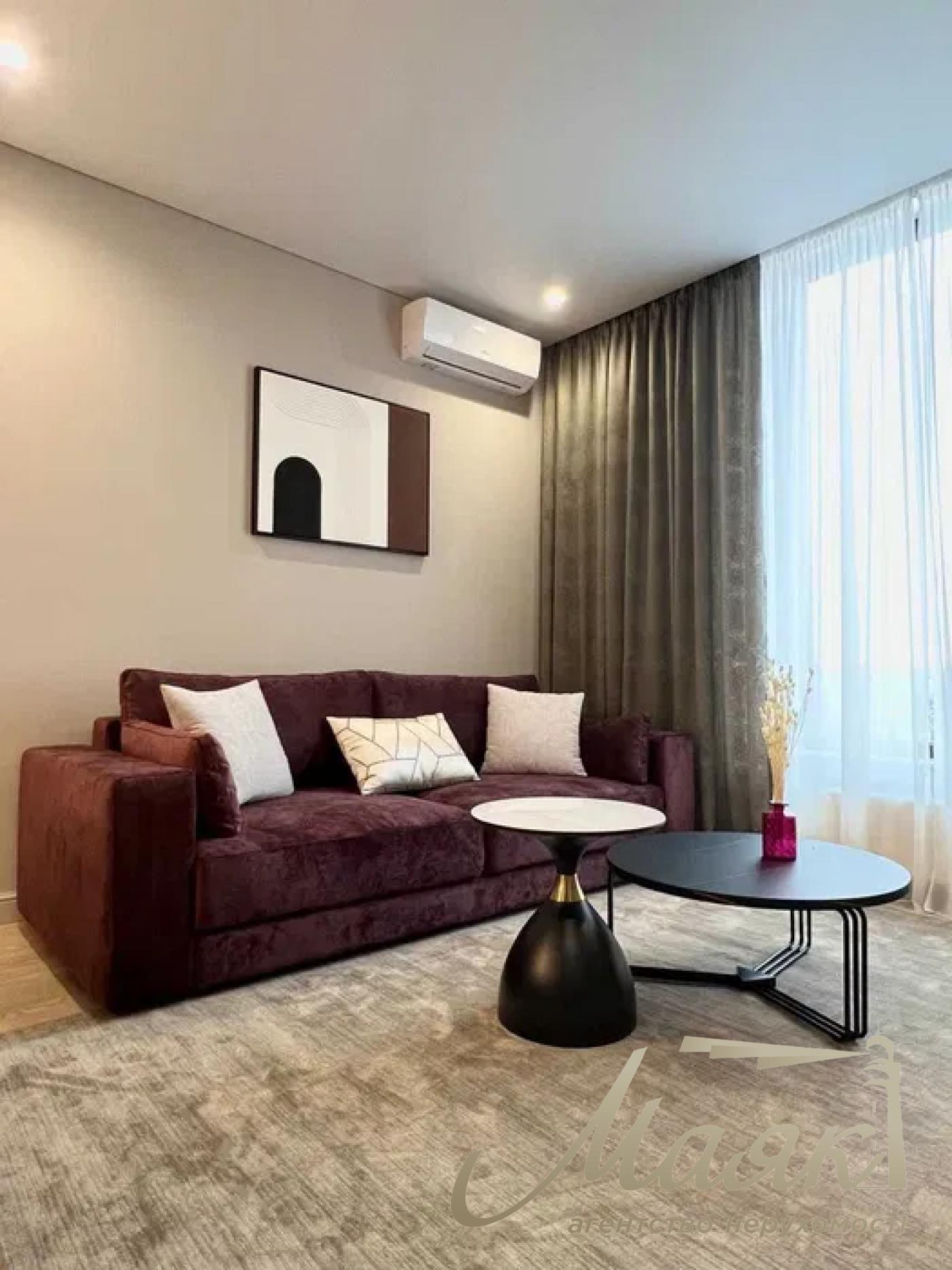 Оренда 2к квартири 62 м², ЖК Triiinity, Печерськ