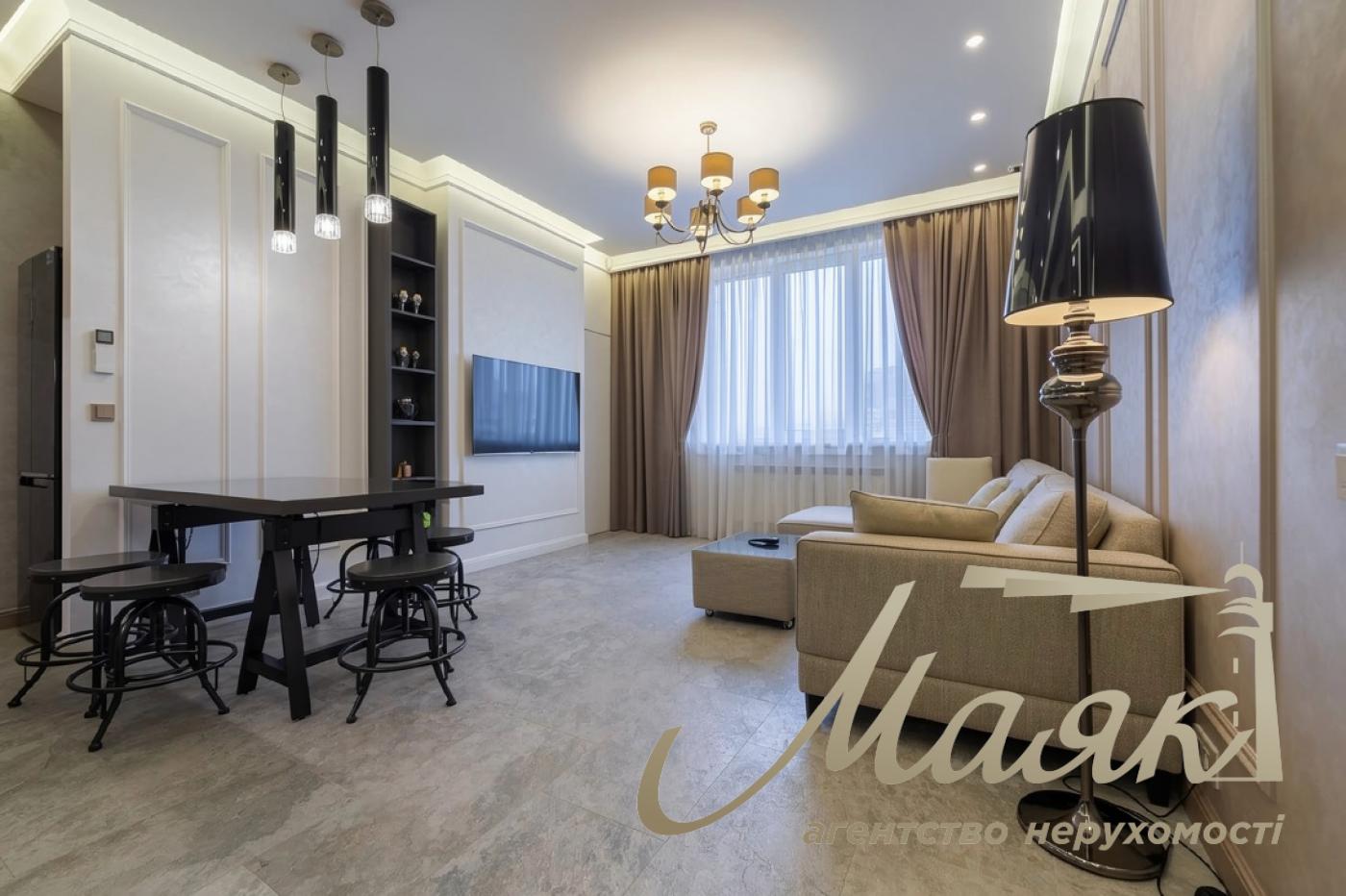 Продаж 3-кімнатної квартири в ЖК Royal Tower, 86м², вул. Саксаганського, 37К, Центр, Київ