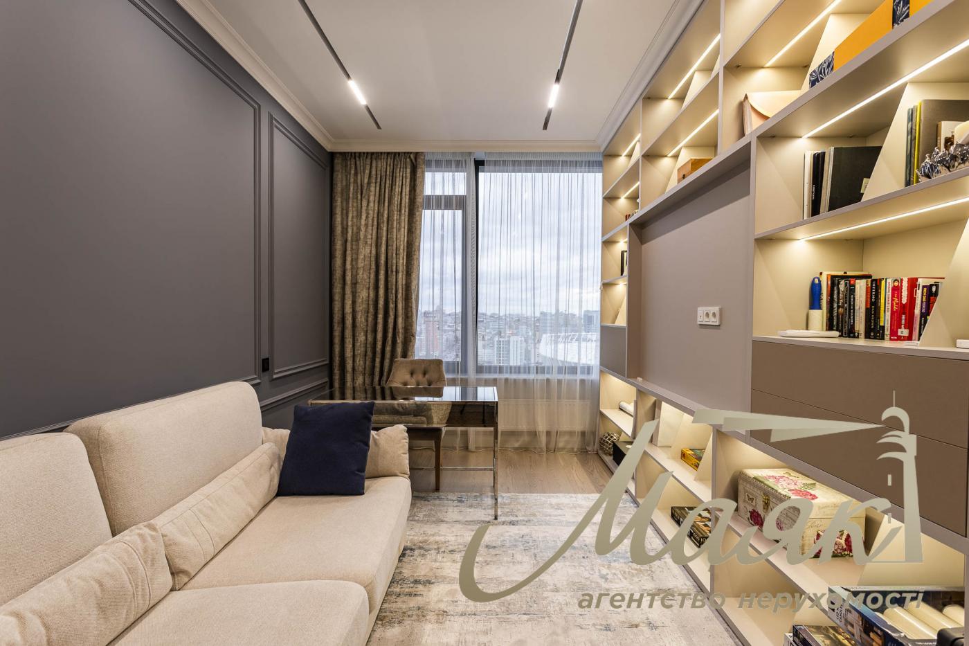 Продажа видовой 3-комнатной квартиры в ЖК Tetris Hall, ул. Ивана Федорова, 2а