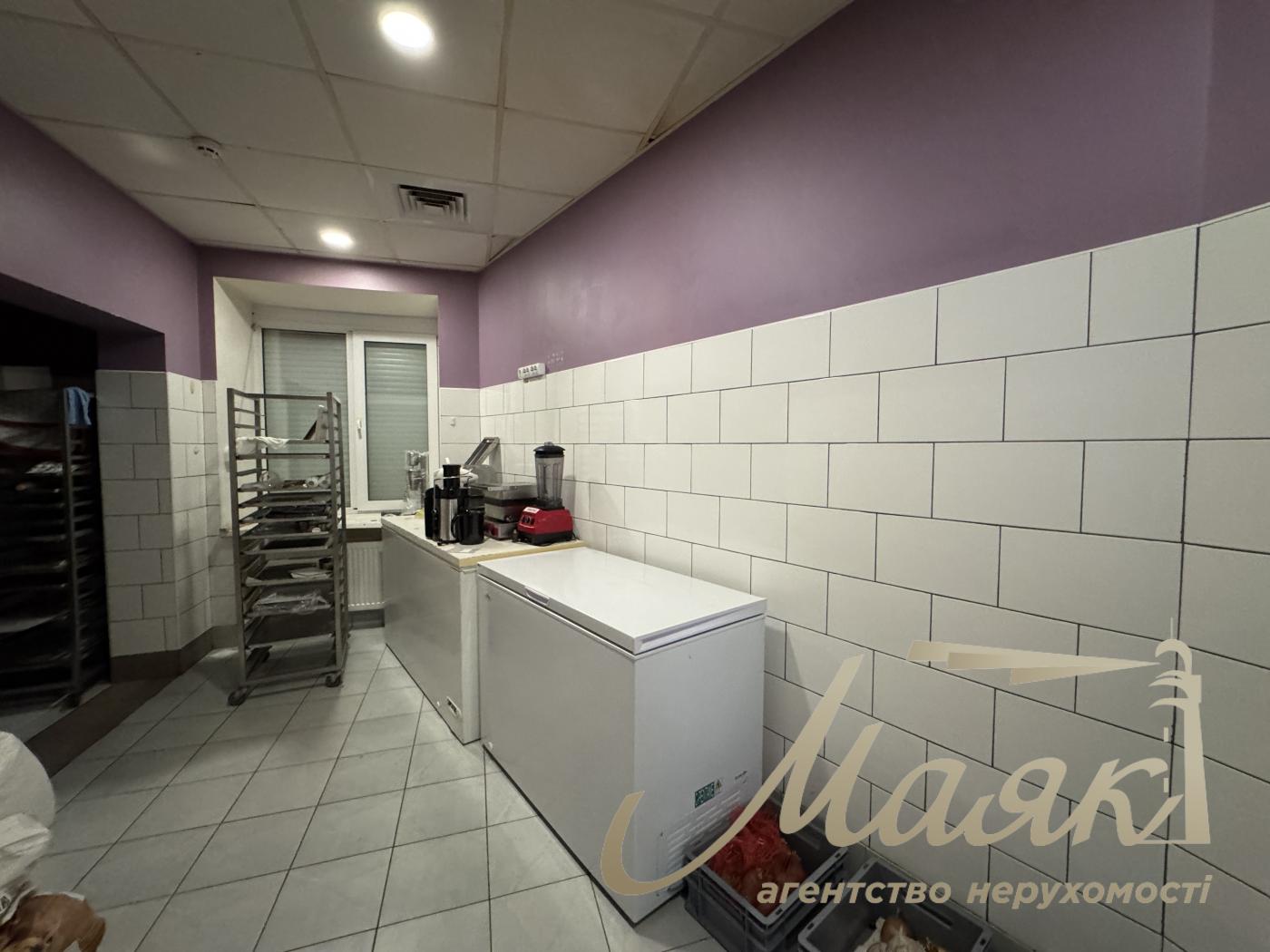 Оренда комерційного приміщення, 127м2, фасад, ПОДОЛ