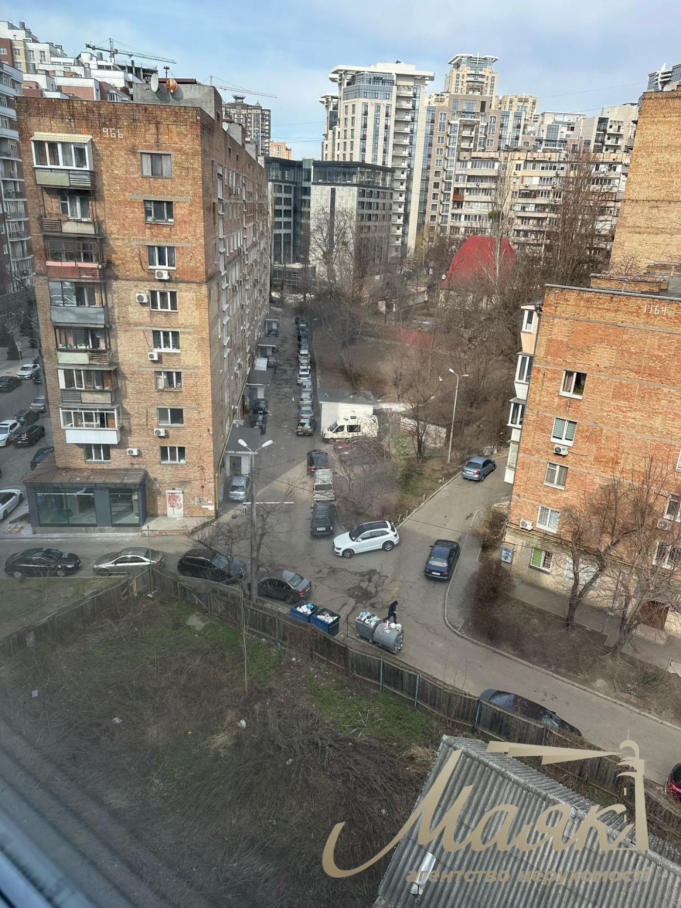 Продаж землі під інд. будівництво, вул. Саперне поле