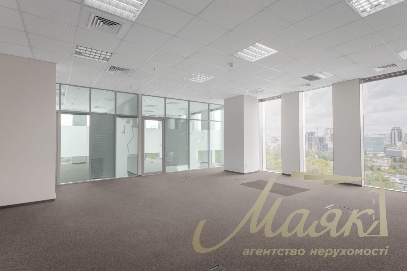 Office for rent 271m2 BC Horizon Park 12 Amosova str. Solomenka