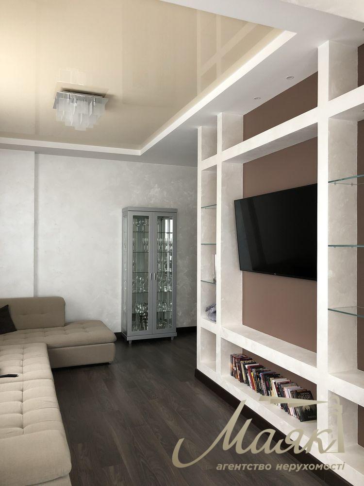 Продаж 3-кімнатної квартири, 103 м², ЖК «Рівер Стоун», вул. Трускавецька, 2-А