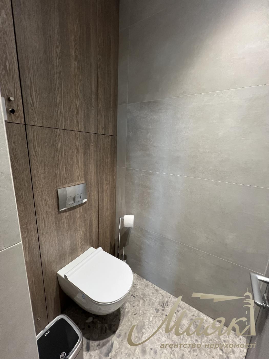 Оренда фасадного приміщення 105м2, ЖК Новопечерські Липки