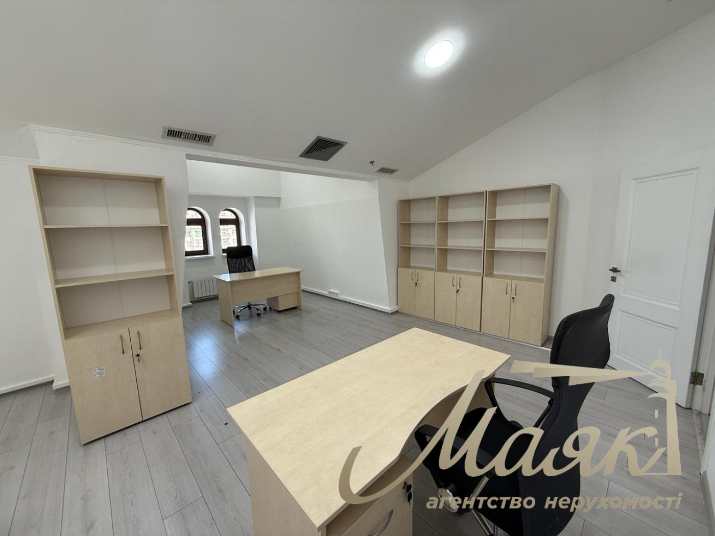 Оренда сучасного офісу 92 м², вул. Велика Васильківська, Київ