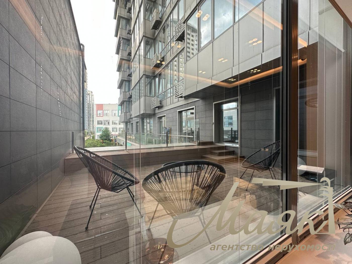 Оренда мебльованого офісу в ЖК RiverStone, Дніпровська набережна.