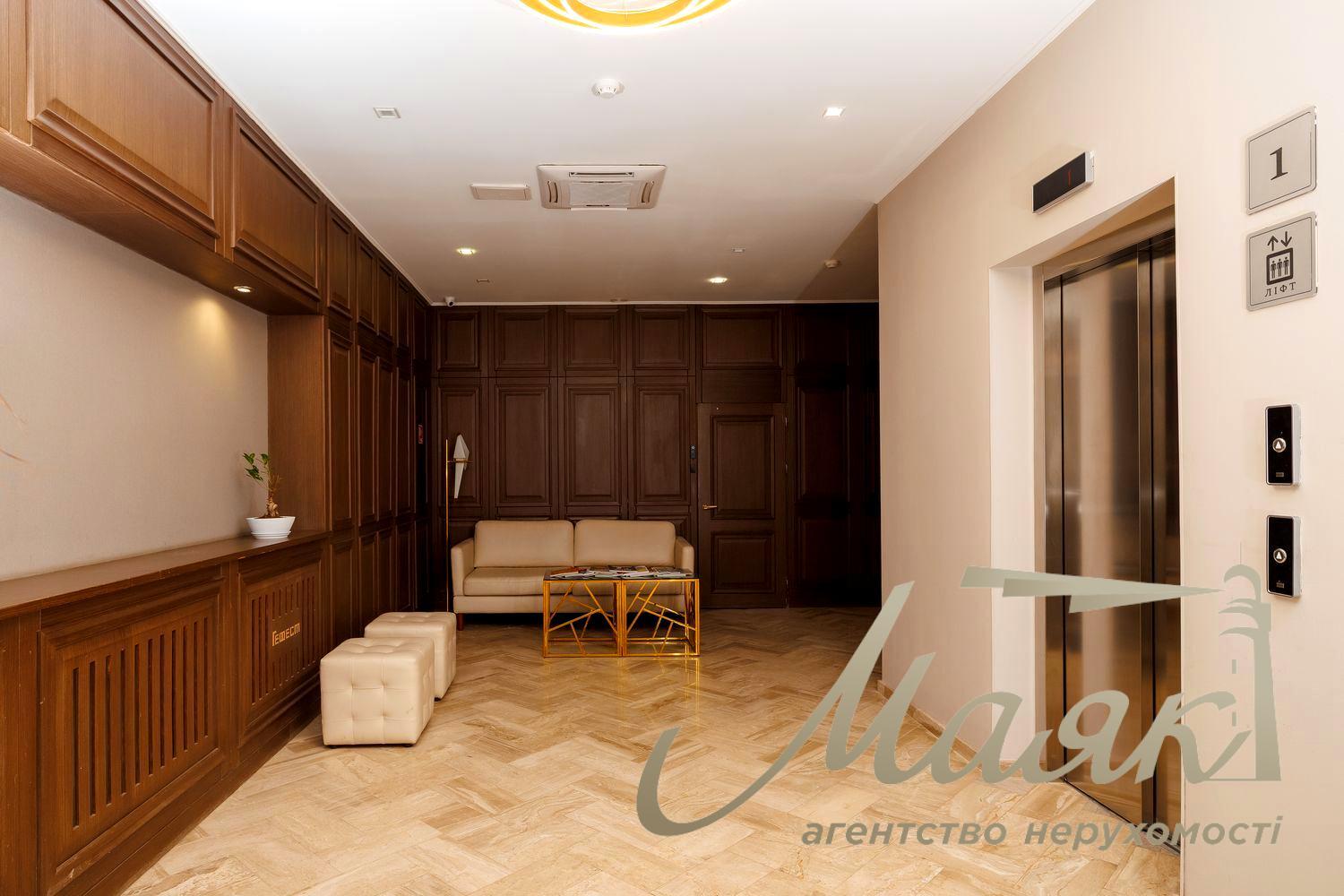 Аренда офиса 130 кв.м. в БЦ Гефест   Глубочицкая ул., 99а