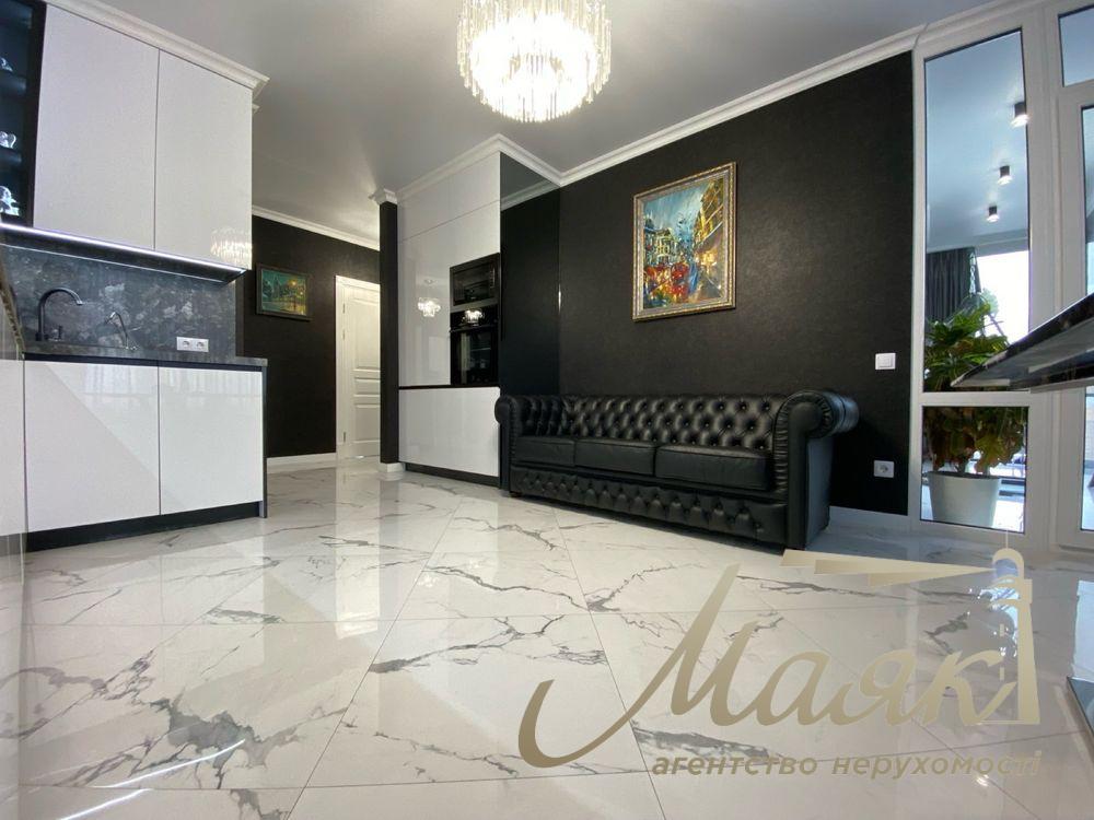 Продаж 2-к квартири 66м2, ЖК "Seven", Дніпровська Набережна 20 А.