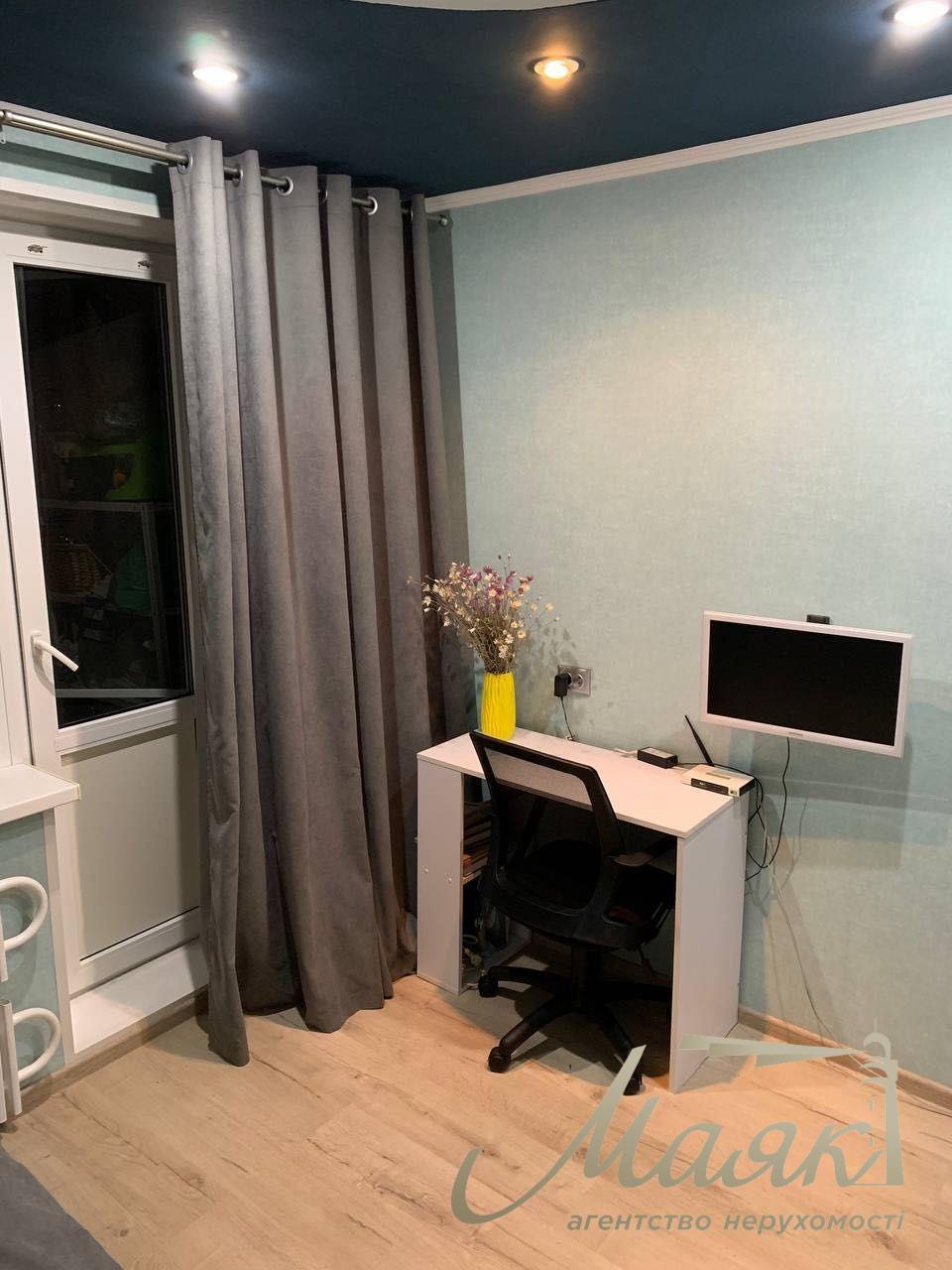 Продается 3-ком квартира, бул. Строителей