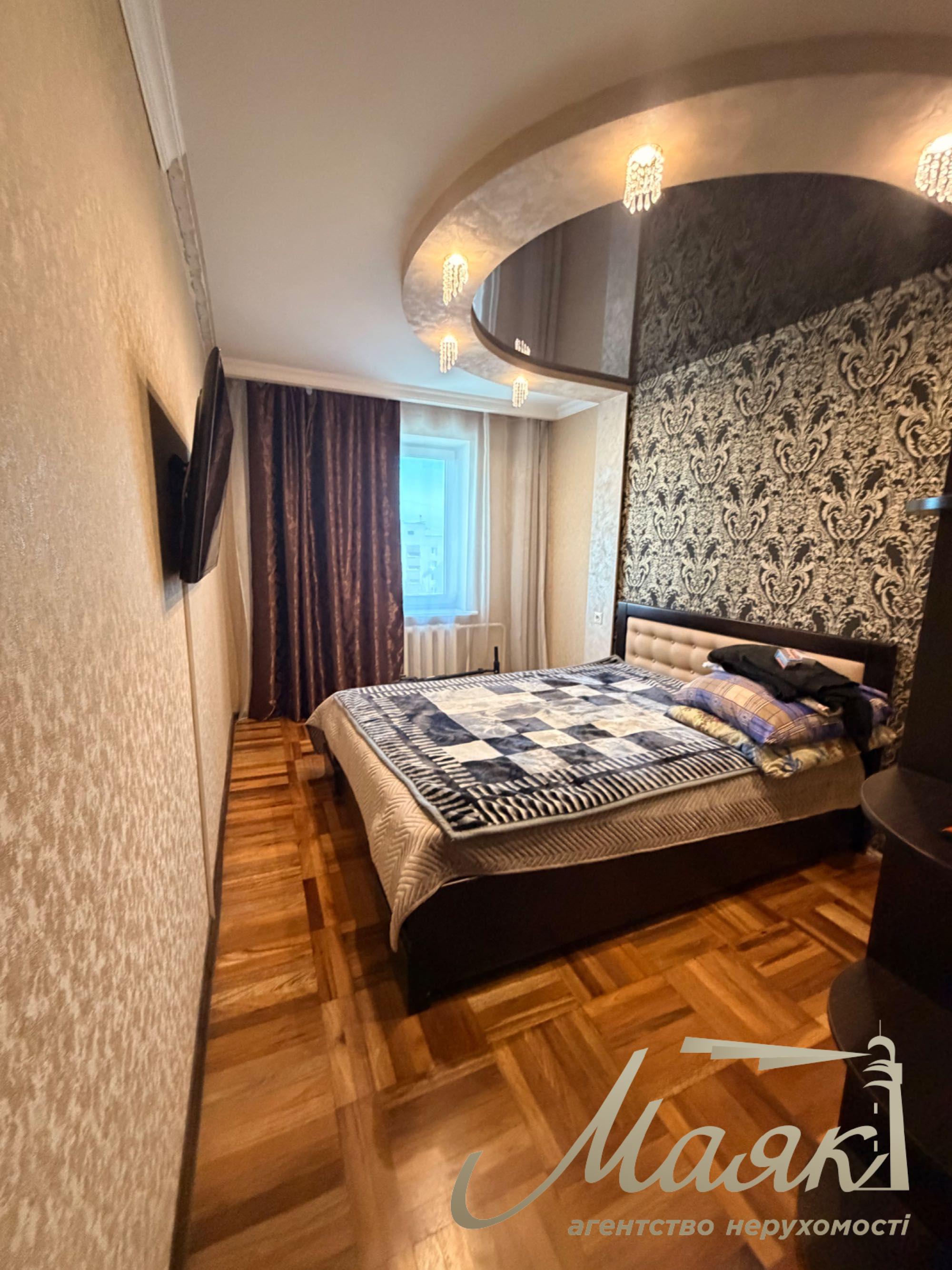 Аренда 2 кімнатної квартири в центрі - Малий, вул. Шкільна
