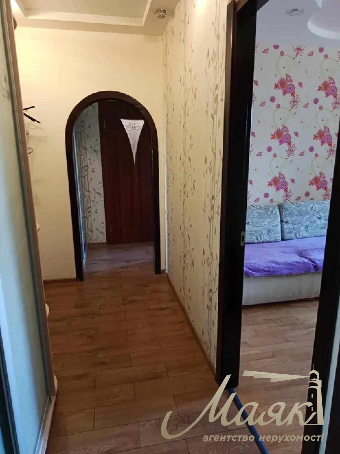 Оренда 2 кімнатної квартири в Осипенківському мкрн