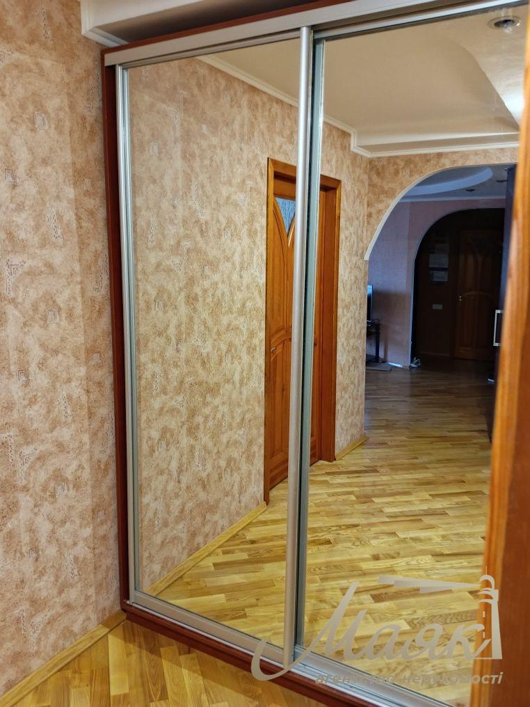Оренда 3 кімнатної квартири на Малому ринку - поруч АТБ