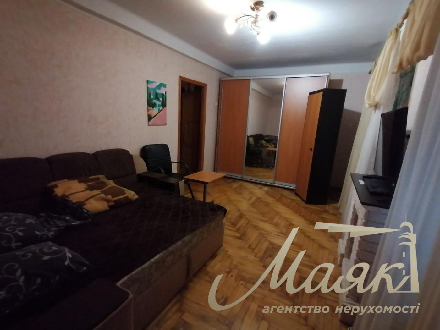 продам 2-к.кв.3/9,ул.Историческая,ост.ДК Заводской