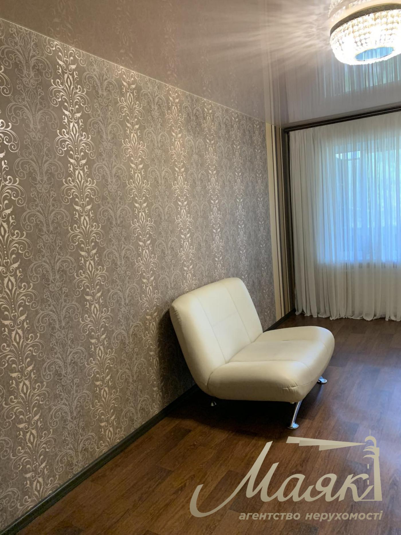 Продаж 3 кімнатної квартири Хортицький мк-рн