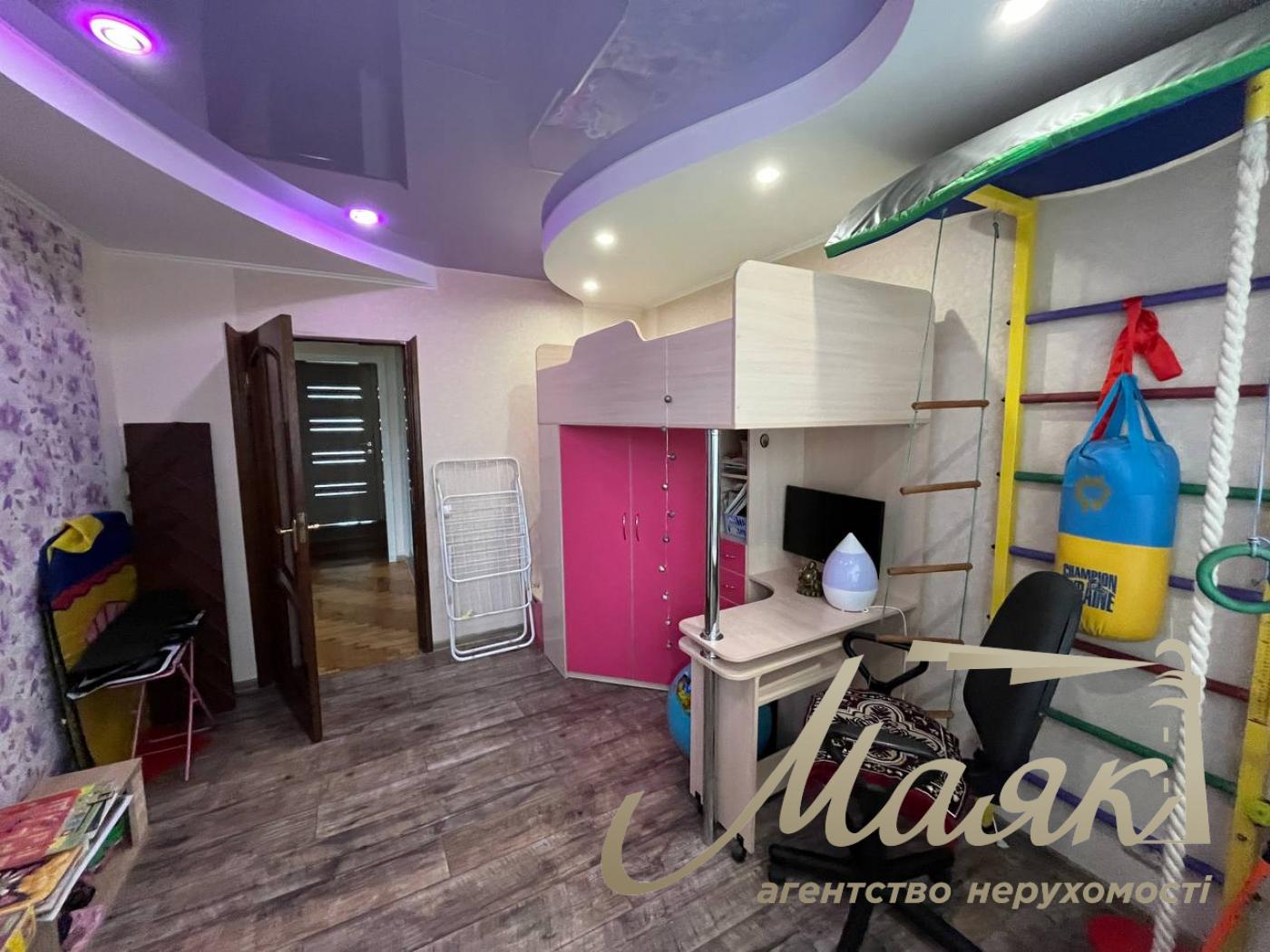 продам 3-к.кв.7/9,Василя Сергієнко,зуп.Новгородська