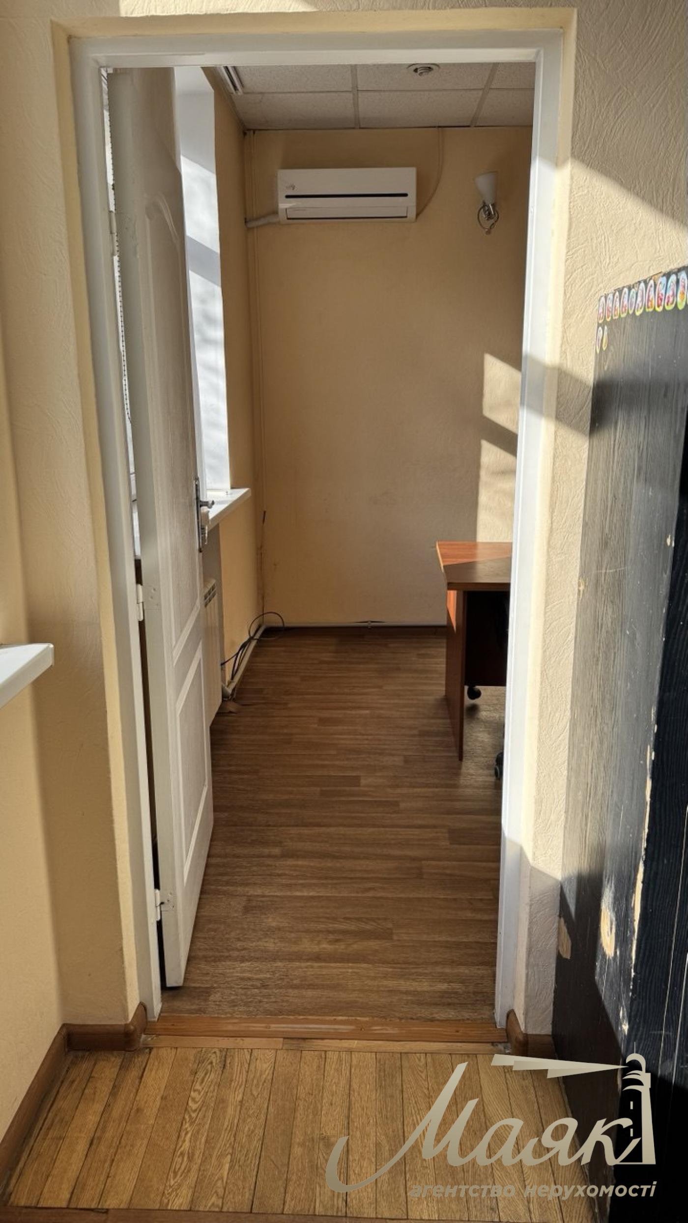 Оренда 61 кв.м. Центр вул.Фортечна біля ТРЦ Аврора