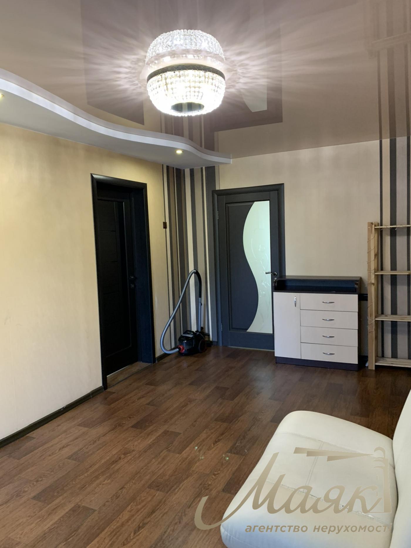 Продаж 3 кімнатної квартири Хортицький мк-рн