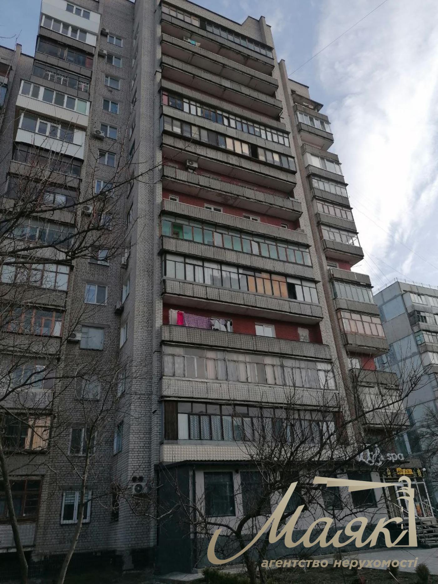 Продам 3-к.кв.6/14,Василя Сергиенко,Центр Занятости