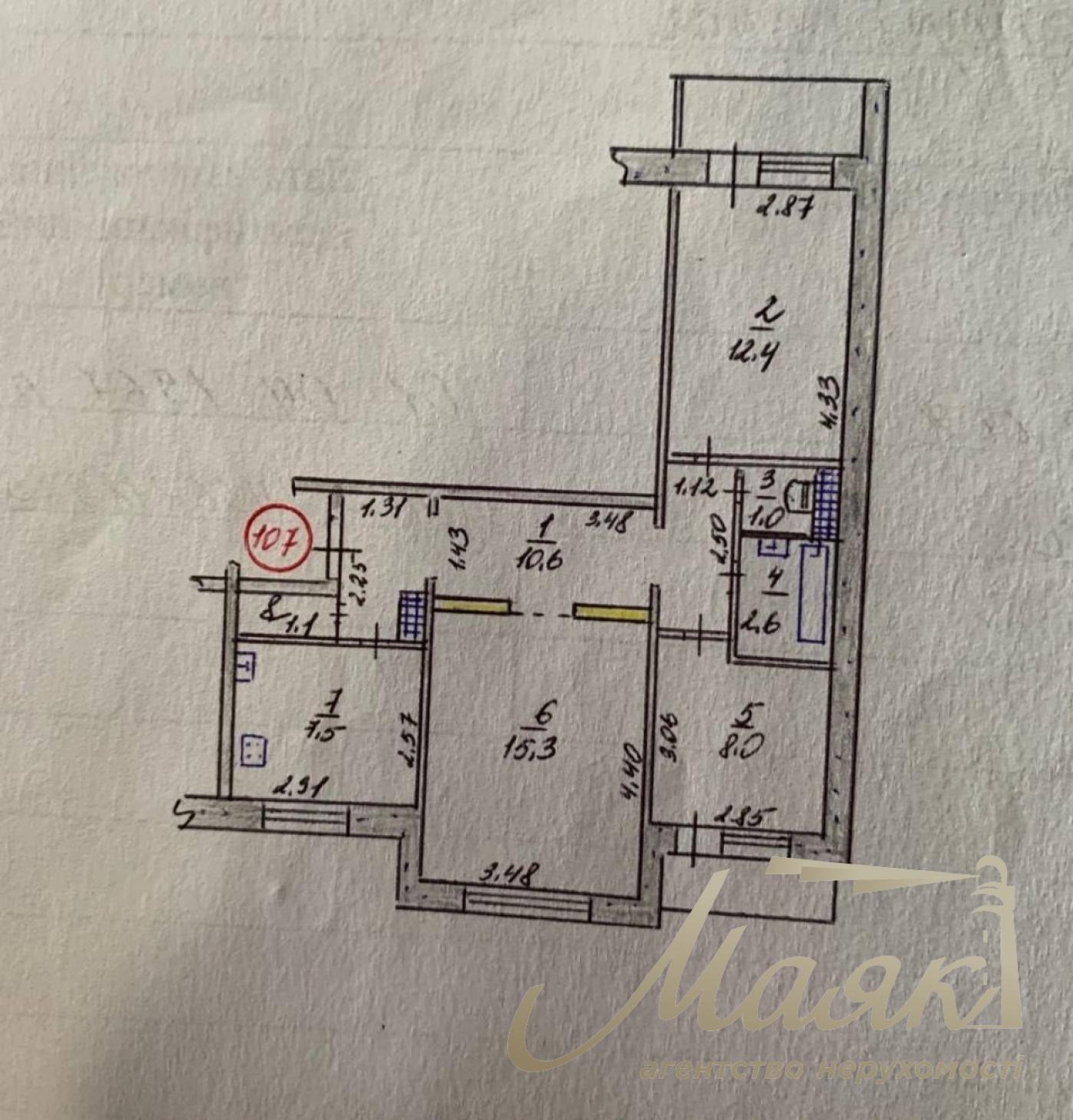 Продается 3-ком квартира, бул. Строителей