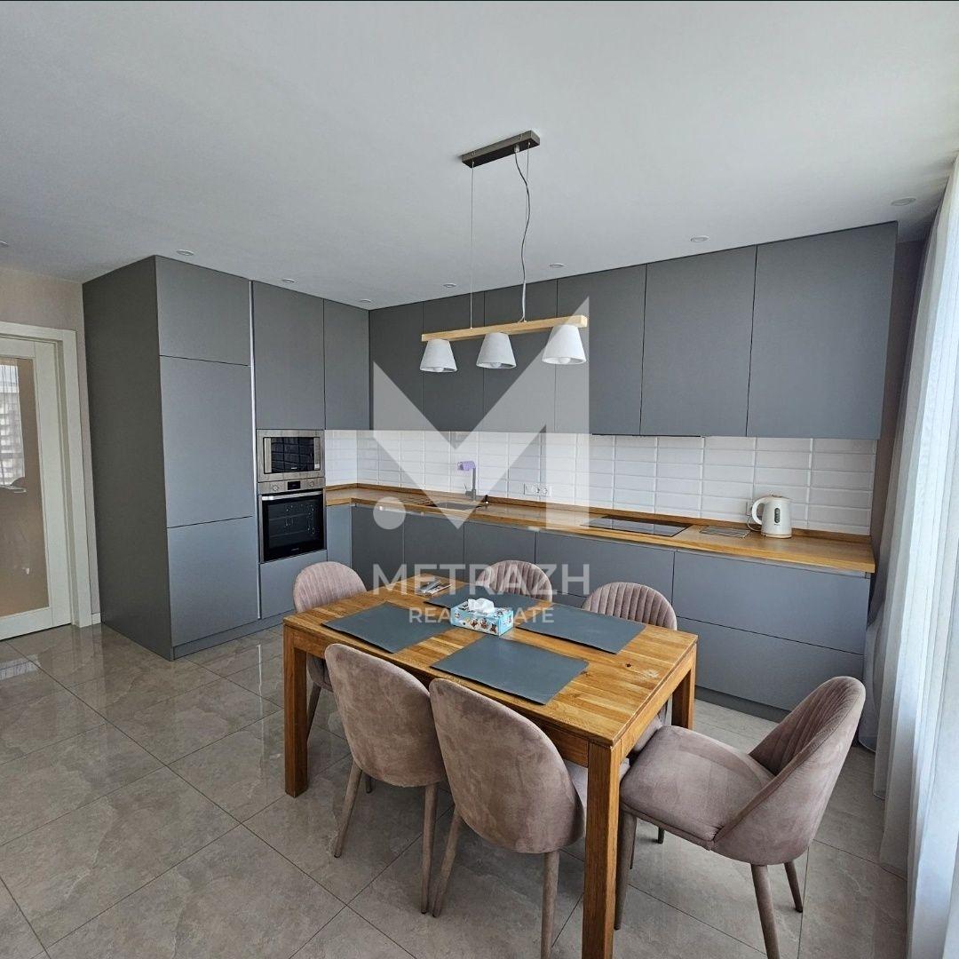 Продаж 4-кімнатної квартири 118 м², ЖК Зарічний • ID 7723