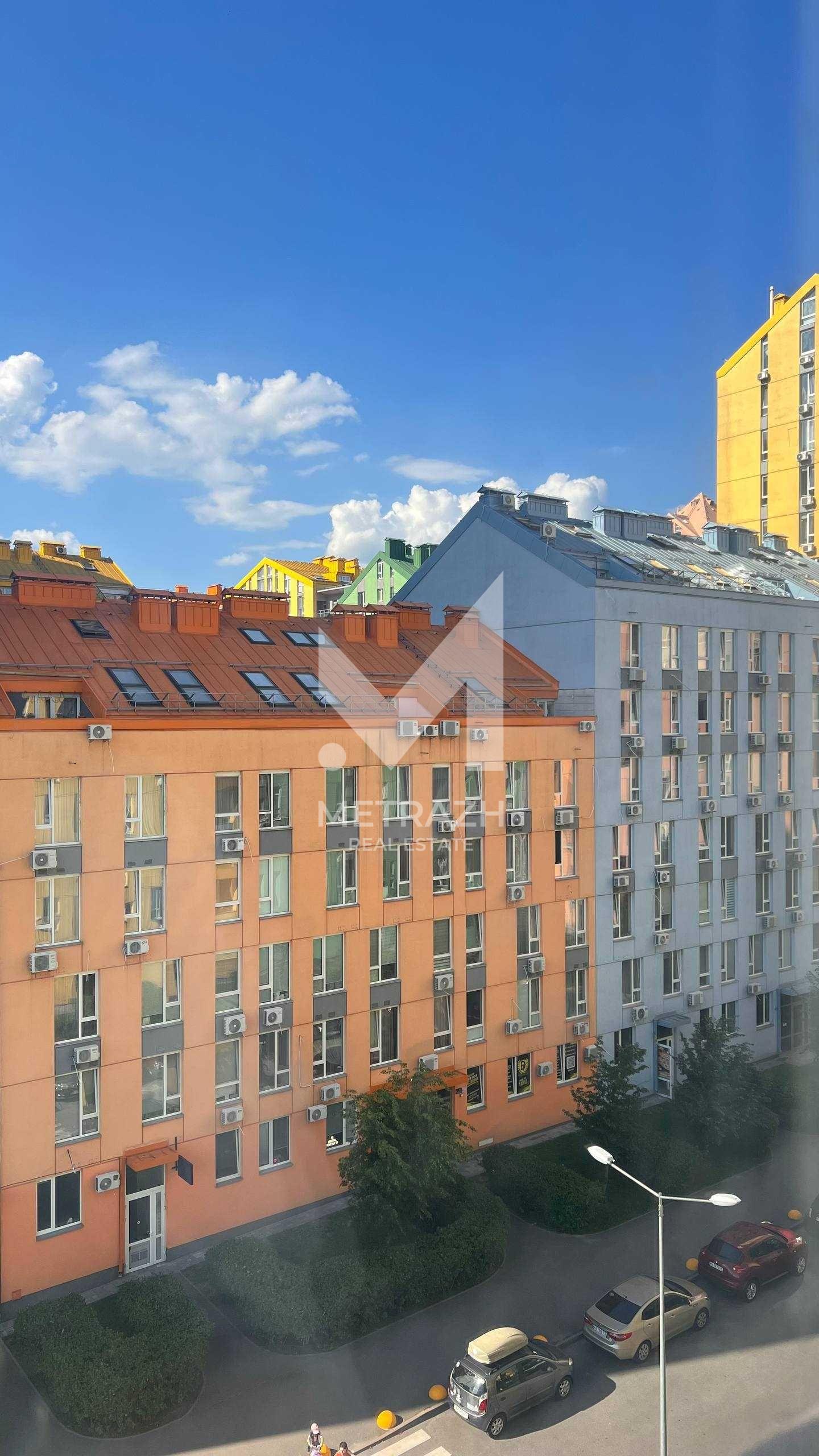 Sale 3-room apartment 79 m², RC Comfort Town • ID 7492