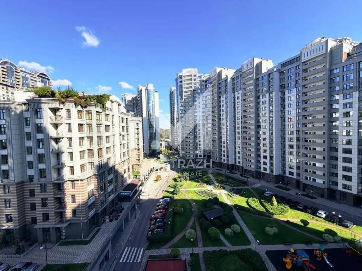 Sale 2-room apartment 90 m², RC Novopecherskie Lipki • ID 7660
