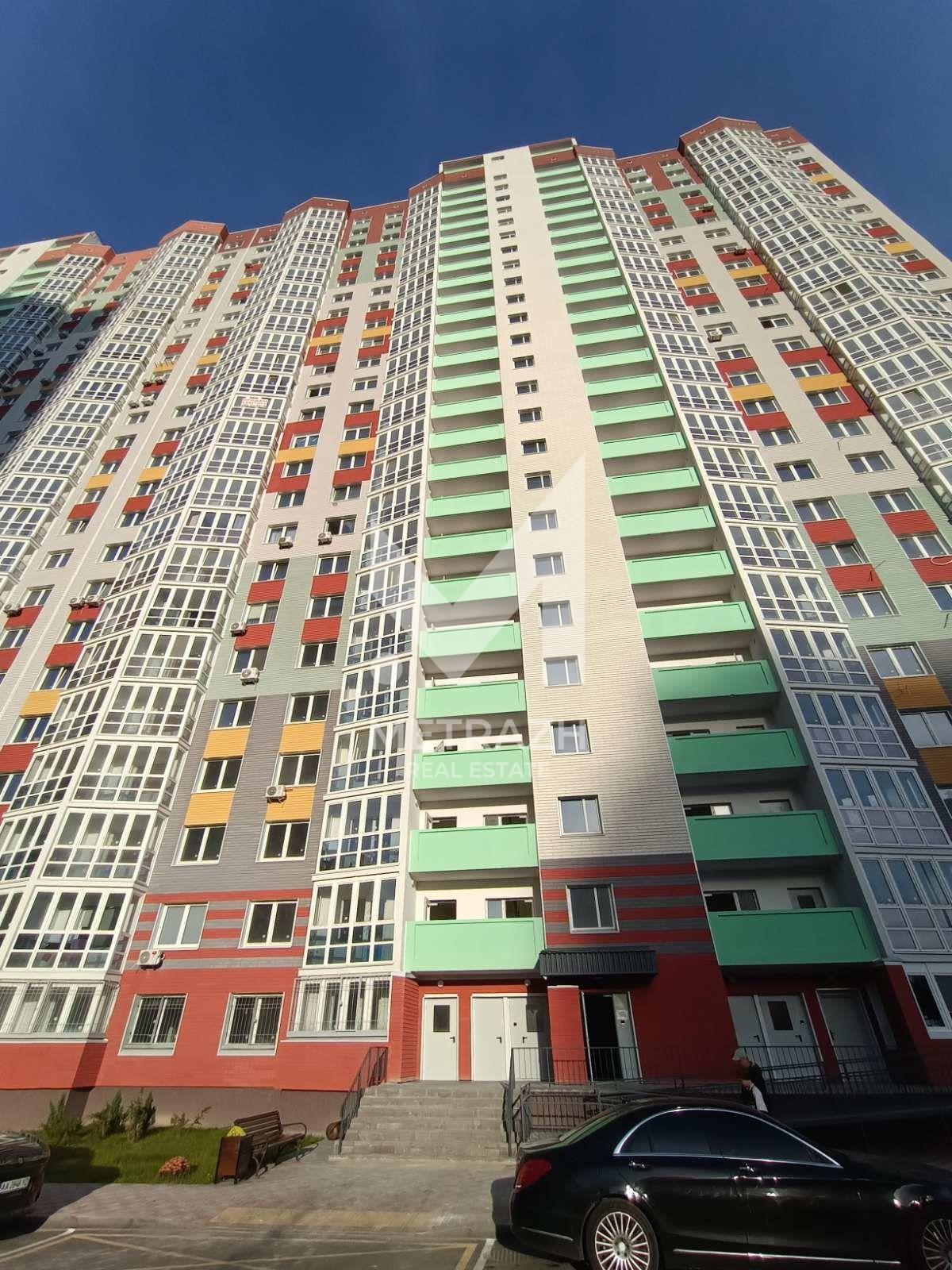 Sale 2-room apartment 67 m², ЖМ Патріотика • ID 7622