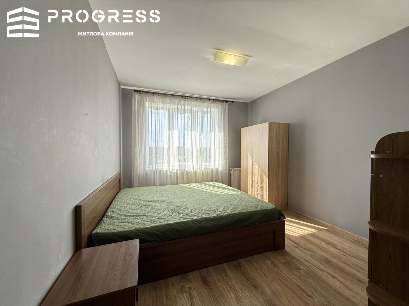 Sale of a 2-room apartment on Vovchynetska/Hirka street - 18