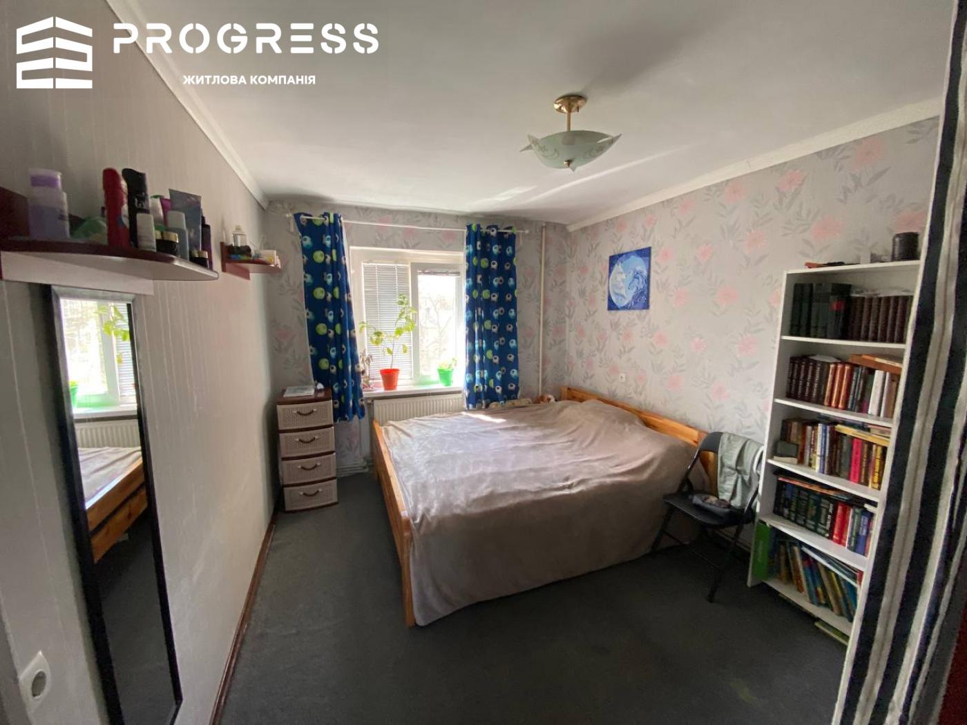 Sale of a 4-room apartment on Bélvedérská Street - 5