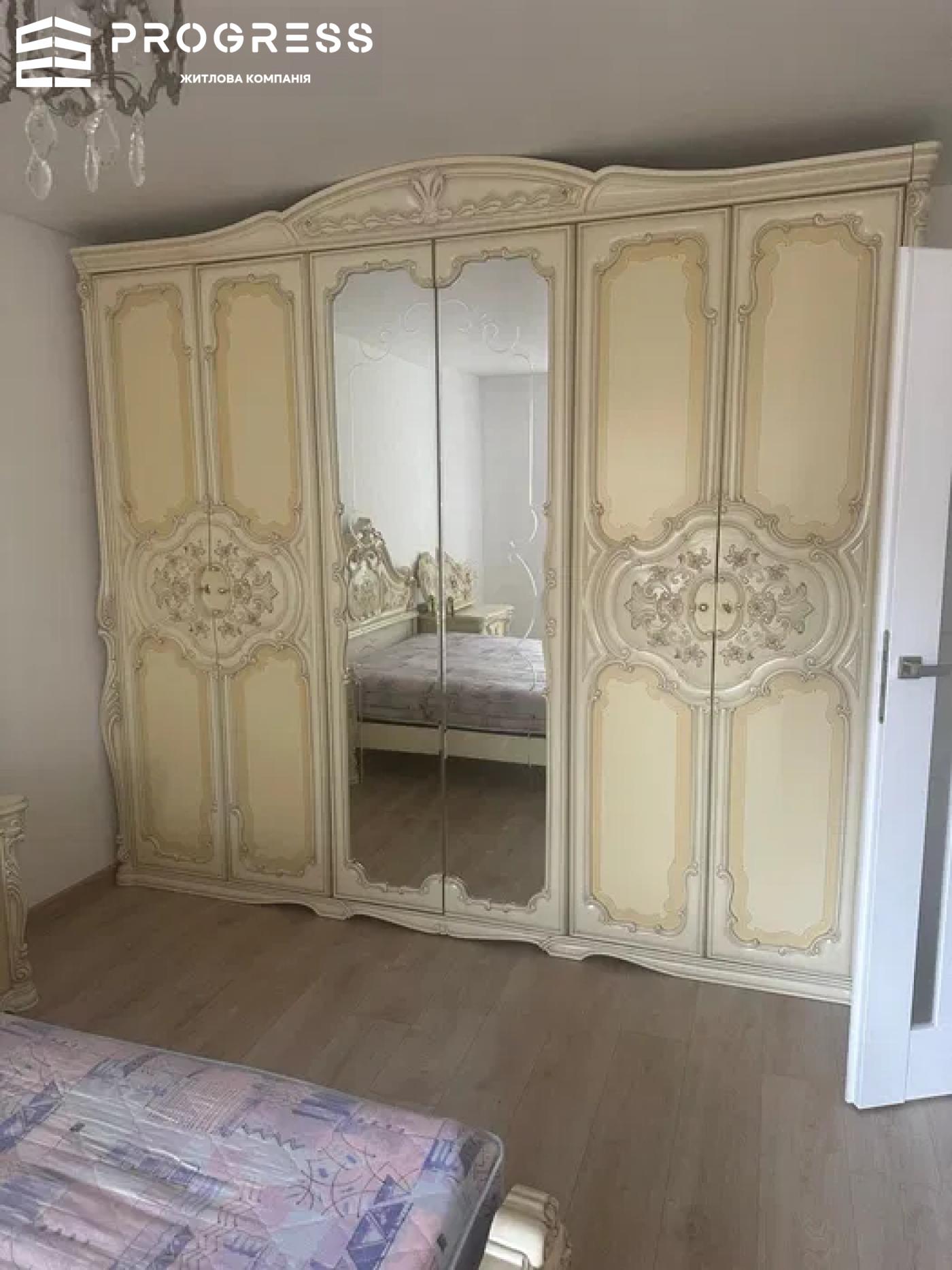4-кім в Центрі - 23