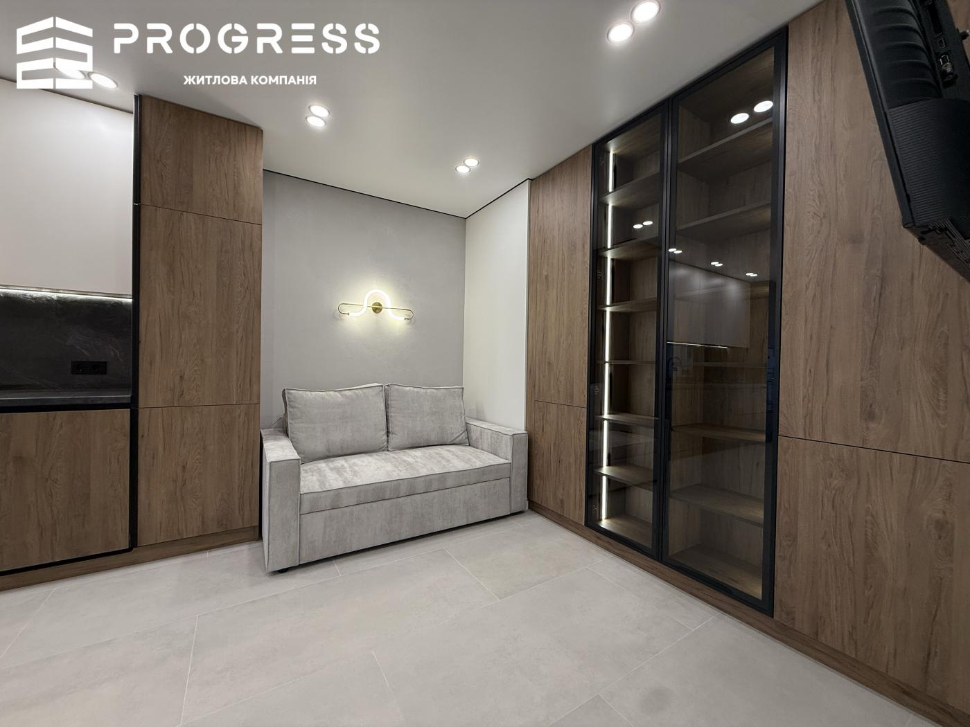 Продаж 2-кімнатної квартири ЖК "Family Plaza" укомплектована - 23