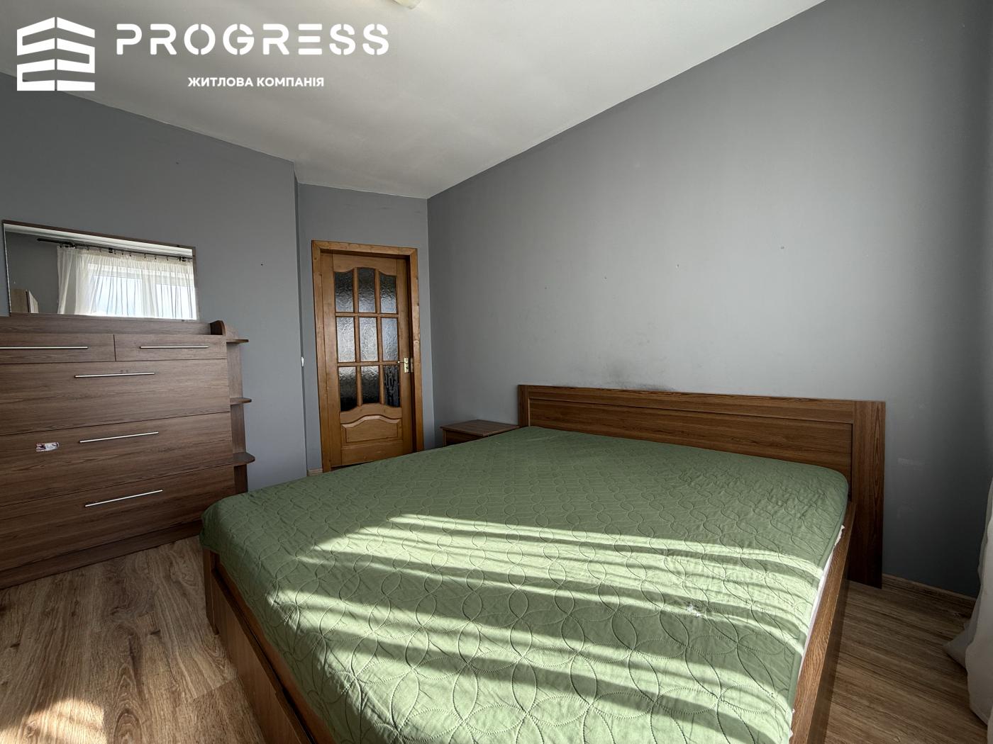 Sale of a 2-room apartment on Vovchynetska/Hirka street - 4