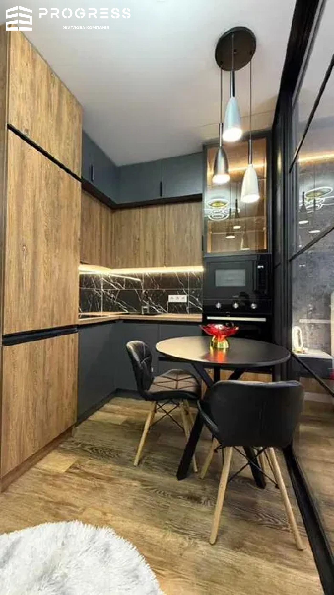 ПРОДАЄТЬСЯ 1 КМ.КВАРТИРА ЖК MANHATTAN UP - 3