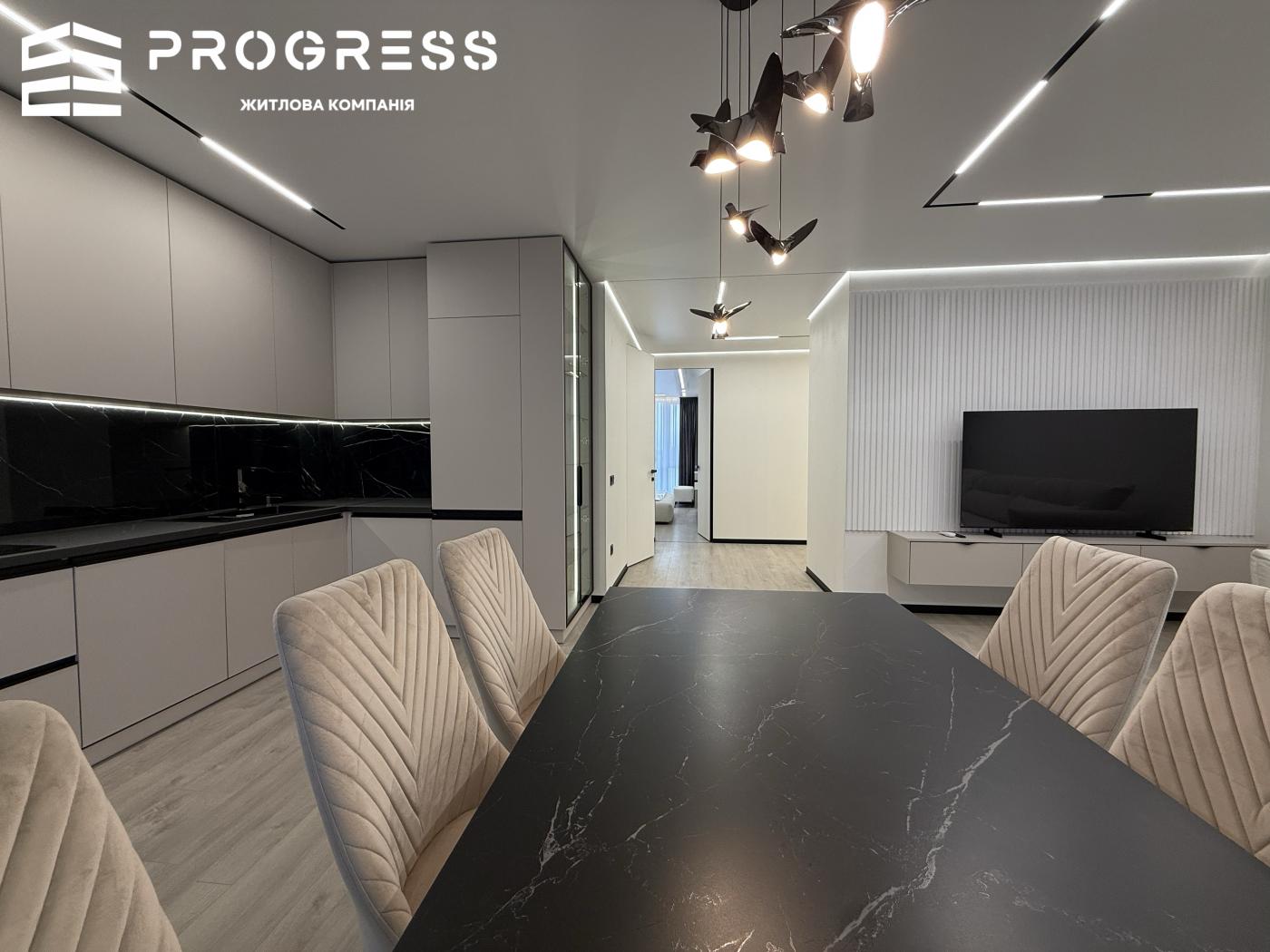 Sale of a 3-room apartment in the Manhattan business-class residential complex - 18