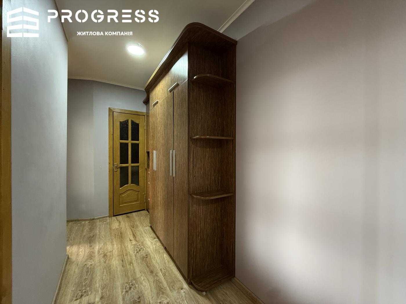 Sale of a 2-room apartment on Vovchynetska/Hirka street - 25