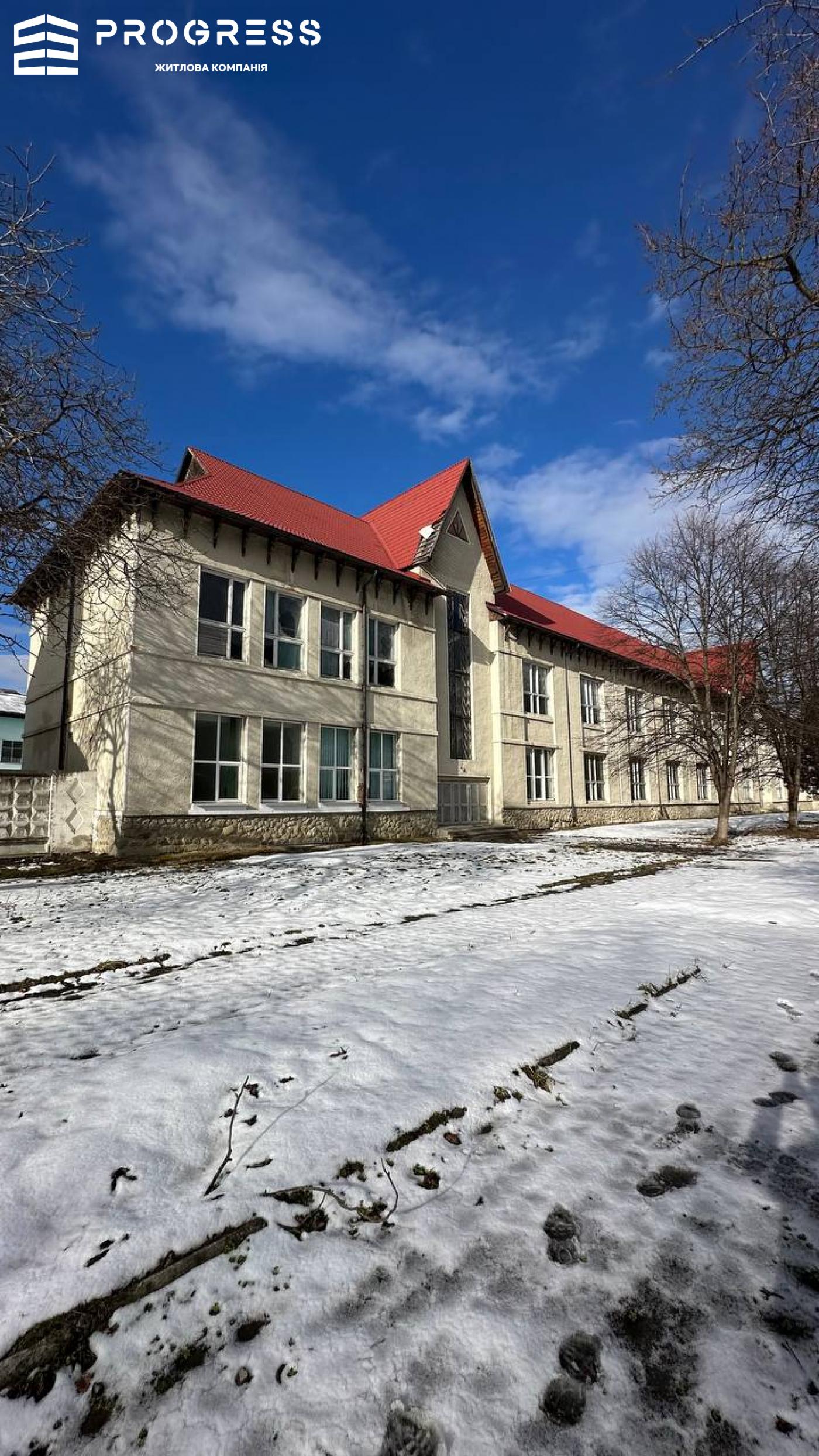 ПРОДАЖ ТОРГІВЕЛЬНО-РОЗВАЖАЛЬНИХ ПЛОЩ - 3