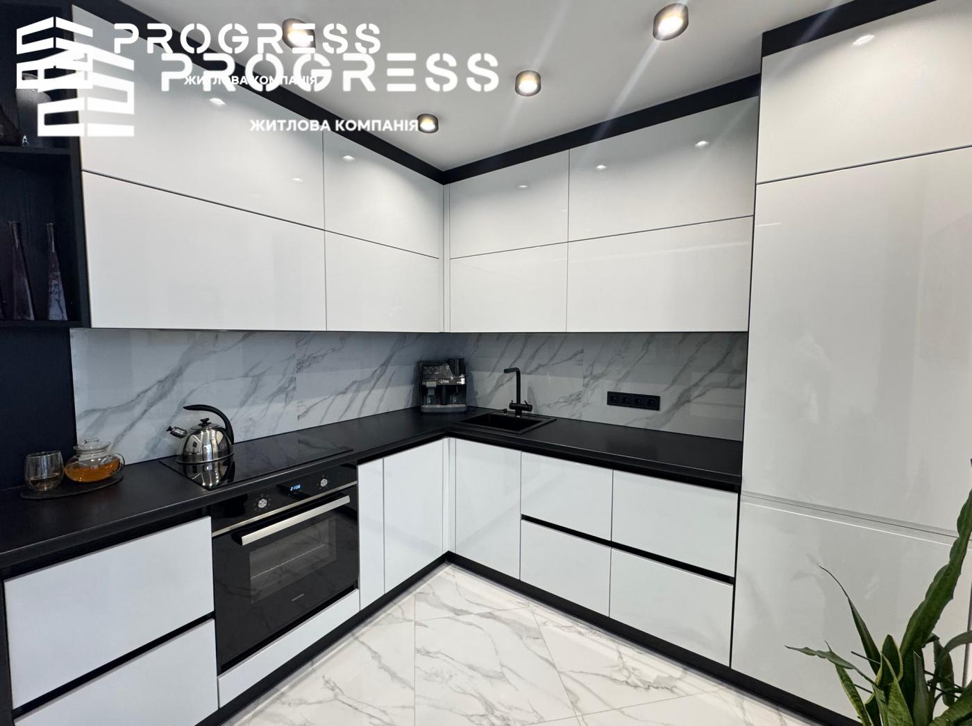 For sale / Apartment / Roman Levytskyi Street / Lankavskoho Street, Center, Ivano-Frankivsk - 14