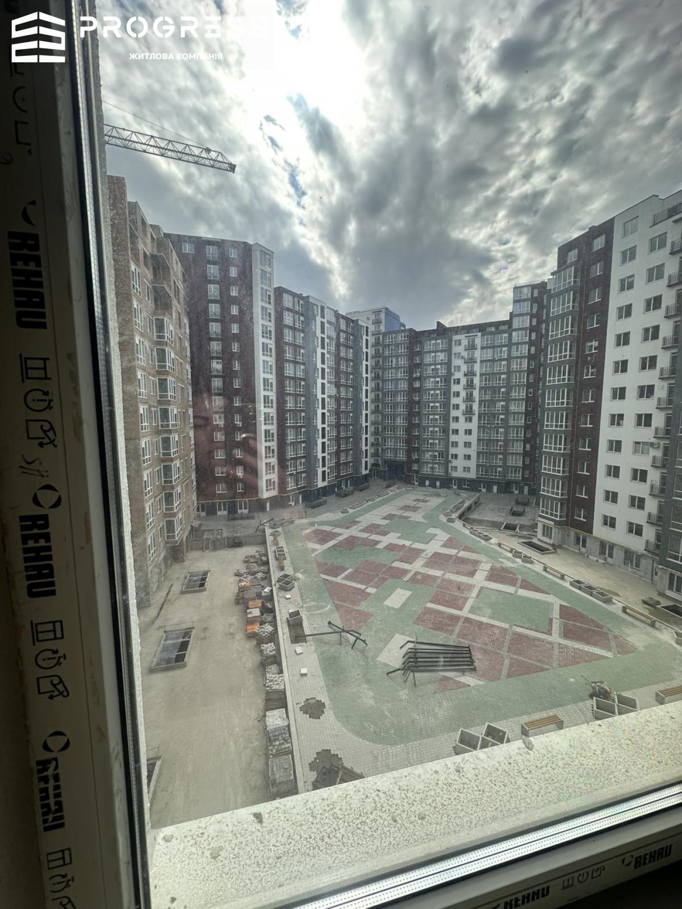 Продається 2 км.квартира ЖК Княгинин - 8