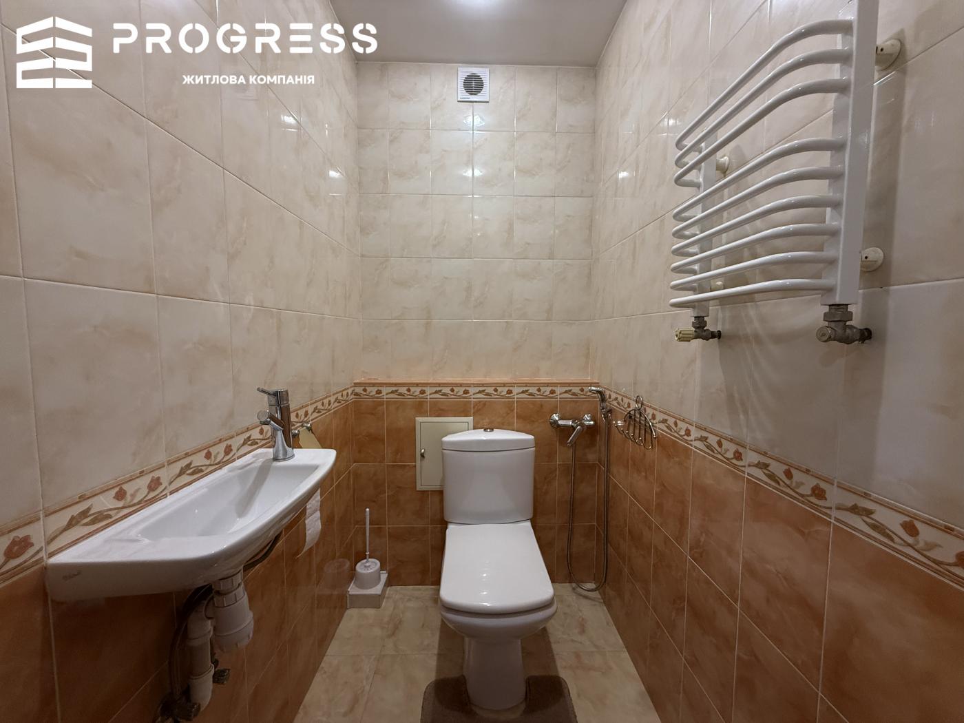 Sale of a 2-room apartment on Vovchynetska/Hirka street - 3