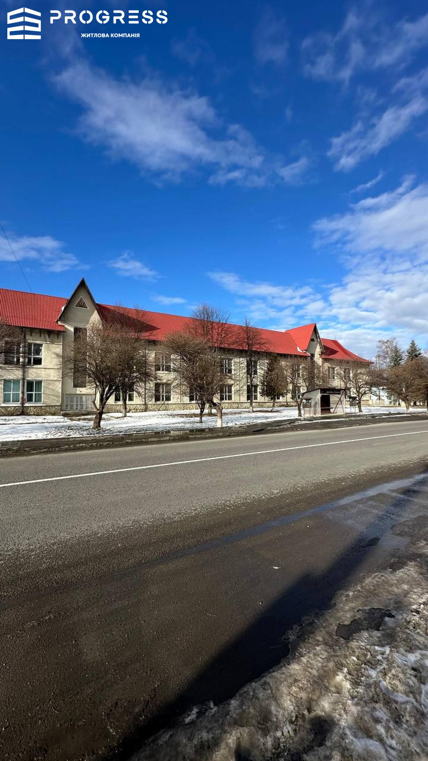 ПРОДАЖ ТОРГІВЕЛЬНО-РОЗВАЖАЛЬНИХ ПЛОЩ - 8