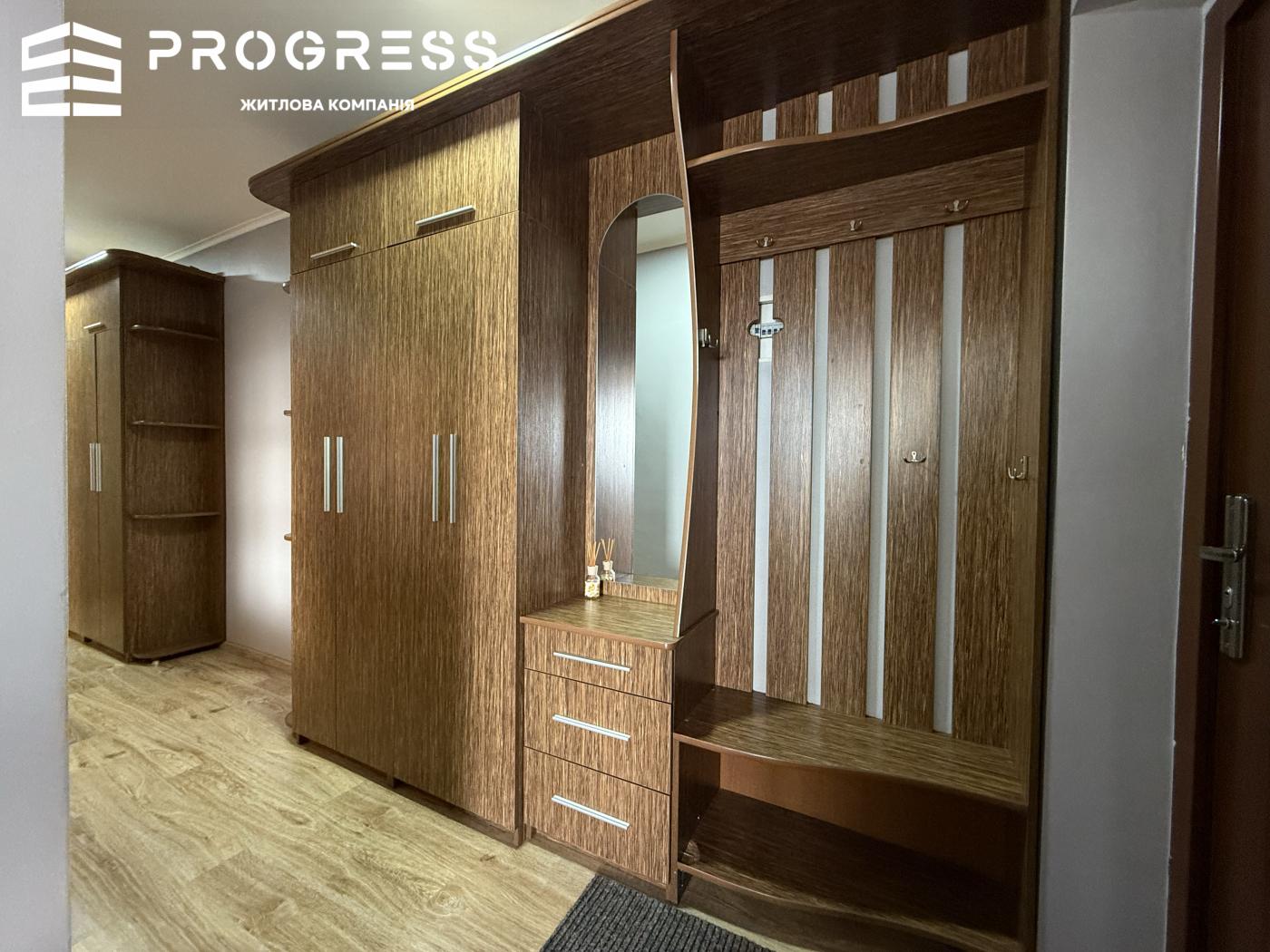 Sale of a 2-room apartment on Vovchynetska/Hirka street - 10